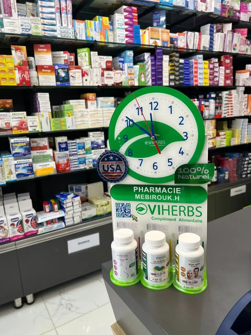 Présentation des compléments Viherbs dans un point de vente partenaire